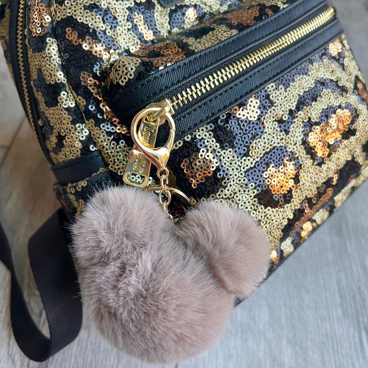 Mickey pom pom keychain disney keychain mickey mouse minnie mouse disney accessories disney bag suitcase lanyard purse bag charm backpack