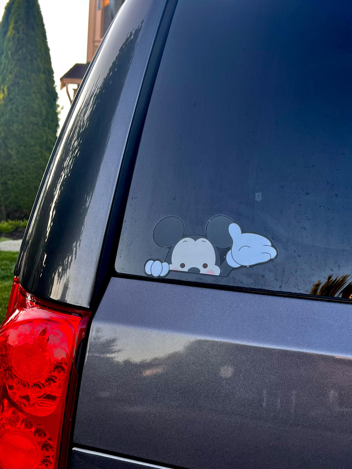 Peeking Mickey, Peeking Minnie, car sticker, disneyland, gifts, waterproof, weatherproof, transparent  disney decal, car decal, disney decal